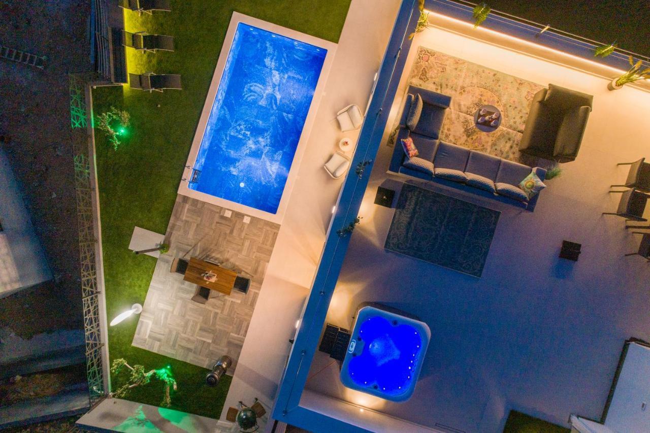 Luxury Villa Una Split Podstrana Exterior photo