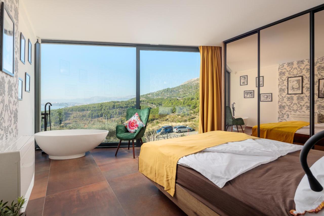 Luxury Villa Una Split Podstrana Exterior photo